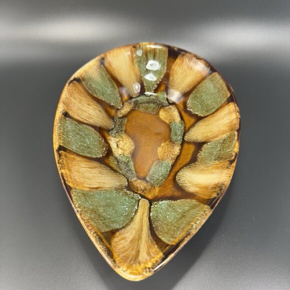 Dryden Pottery Teardrop Shape Dish Plate Centerpiece Brown Glazed Marked Vintage - Picture 16 of 16